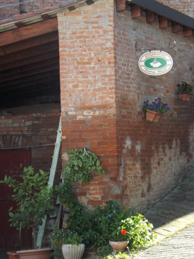 Domus Amica Bed & Breakfast Lu (Piedmont) ภายนอก รูปภาพ