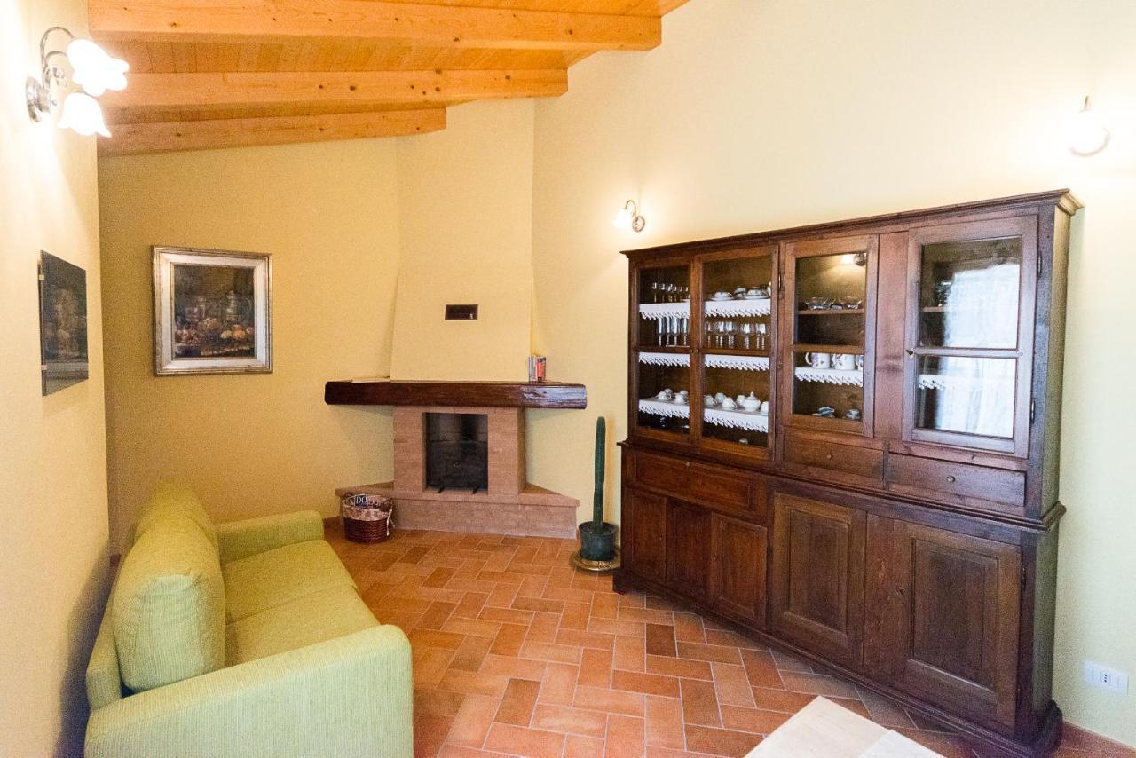 Domus Amica Bed & Breakfast Lu (Piedmont) ภายนอก รูปภาพ